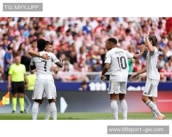 居莱尔助攻数据惊人九成投喂姆巴佩展现默契配合 居莱尔助攻数据惊人九成投喂姆巴佩展现默契配合