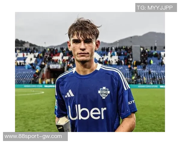 罗马诺曝科莫报价700万欧求购凯基克鲁塞罗要价1500万欧 罗马诺曝科莫报价700万欧求购凯基克鲁塞罗要价1500万欧